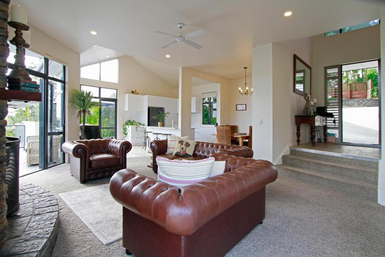 Tahi Lodge - Matakana Coast Snells Beach Exterior photo